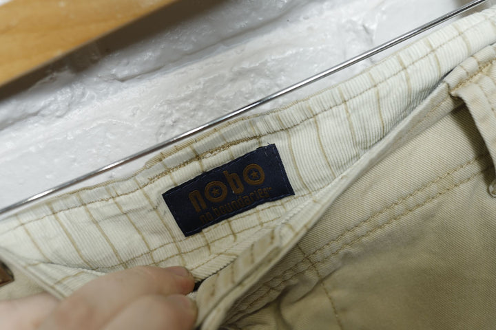 No Boundaries Vintage Y2k Cargo Shorts 2000s 43/11.5