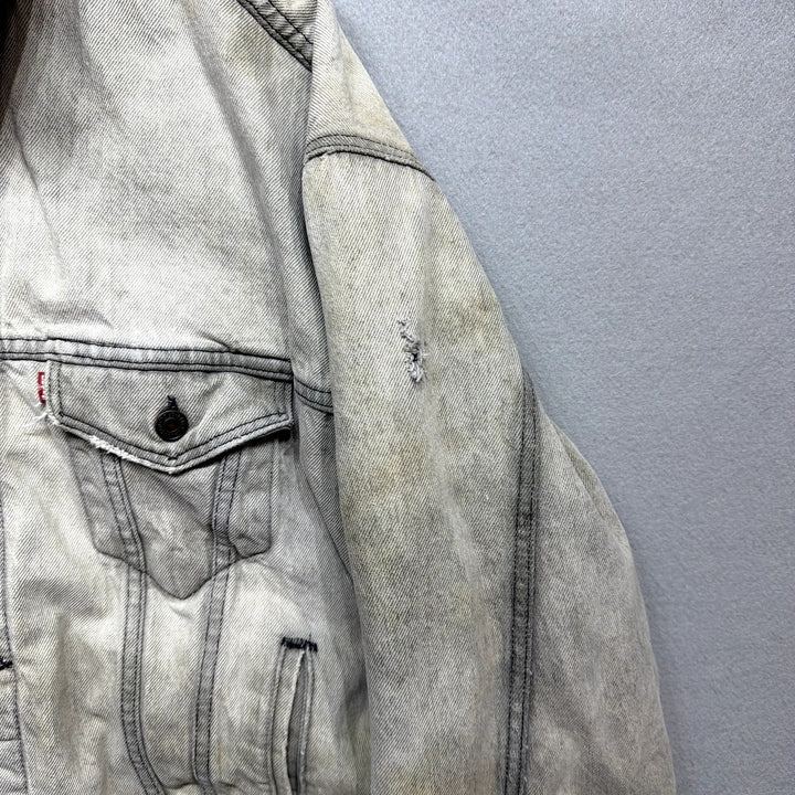 Vintage Levi's Flannel Lined Denim Jacket Size Large