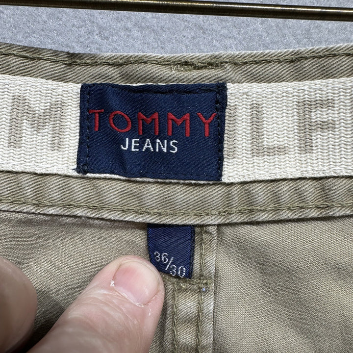 Vintage Tommy Hilfiger Y2K Cargo Pants Size Large