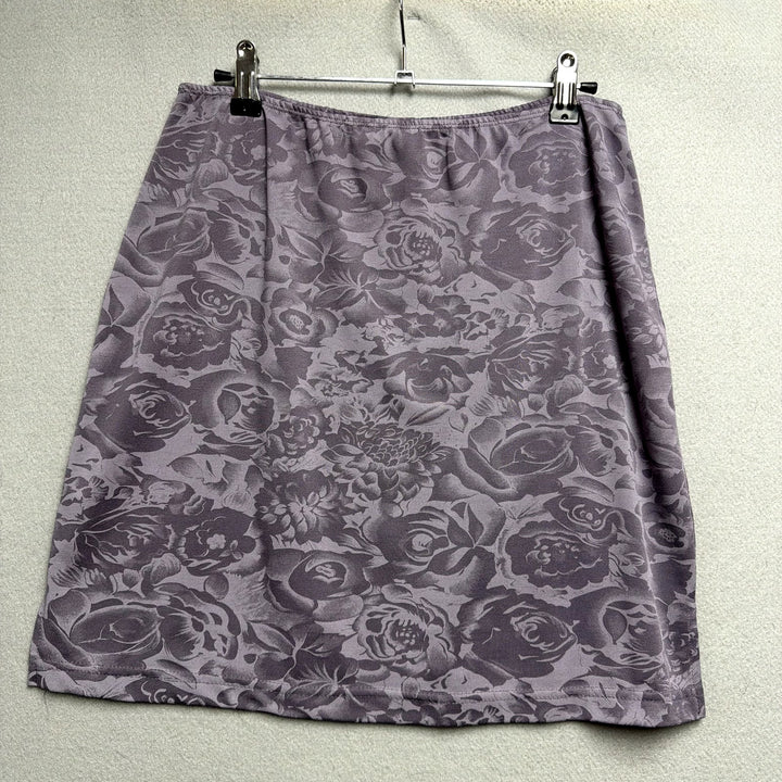 Vintage French Curve Clothing Slip Skirt Size Small