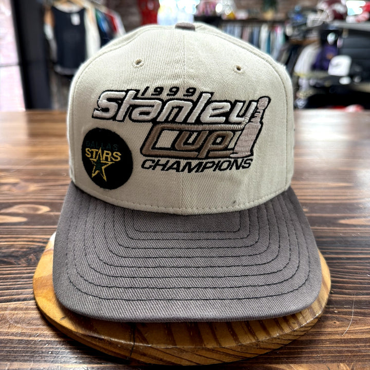 Vintage Dallas Stars Stanley cup Champs New Era Snapback Hat