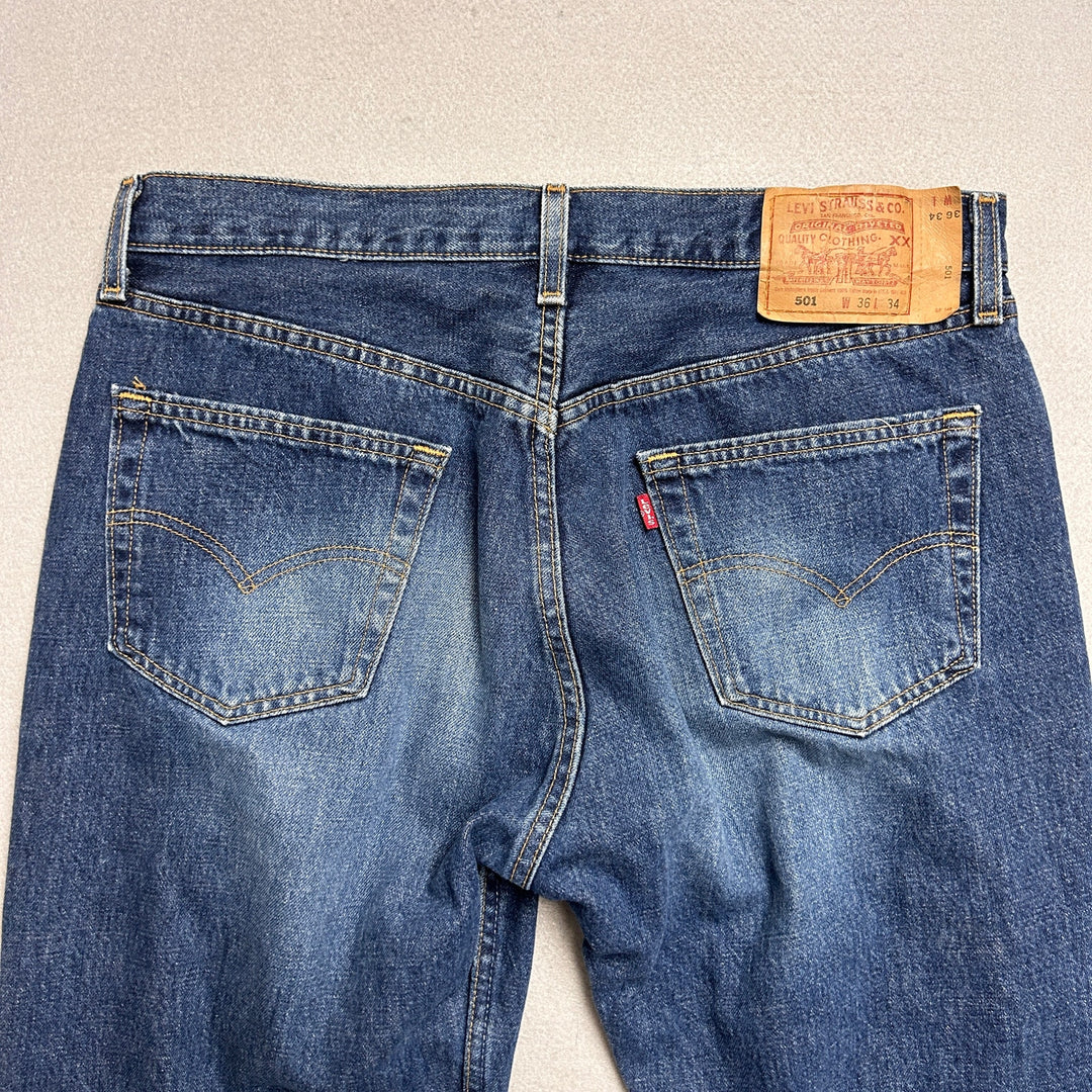 Vintage Levi's 501 Made in USA Button Fly Jeans Medium Wash 34x30
