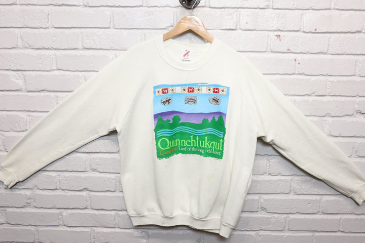 90s quinnetukqut conncecticut sweatshirt size xl