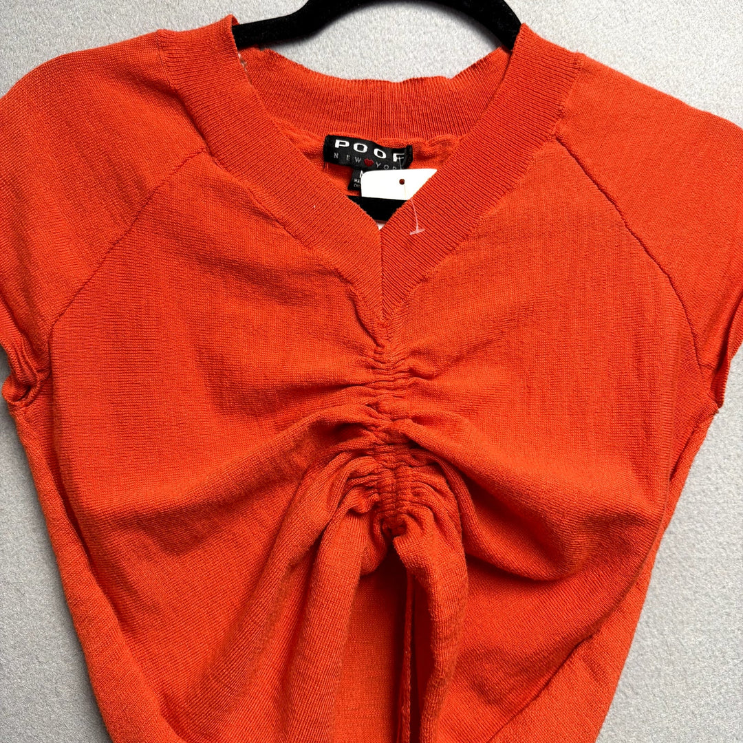 poof new york cinch front top size Medium