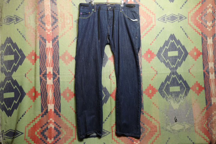 Oakley Vintage Y2k Dark Wash Jeans 2000s 38/32
