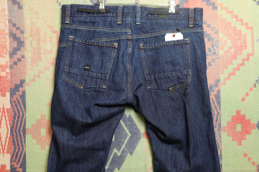 Oakley Vintage Y2k Dark Wash Jeans 2000s 38/32