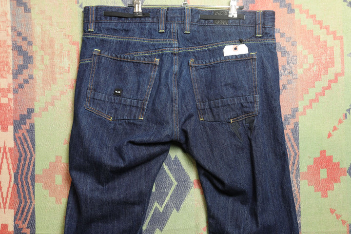 Oakley Vintage Y2k Dark Wash Jeans 2000s 38/32