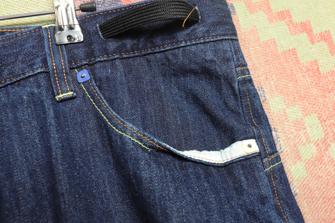 Oakley Vintage Y2k Dark Wash Jeans 2000s 38/32