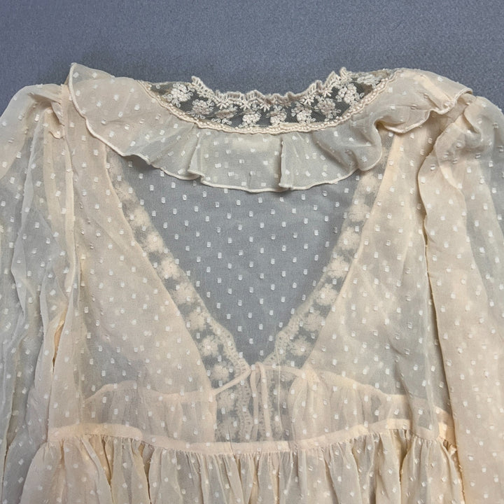 Kimchi Blue UO Womens Mona Sheer Clip Dot Ruffle Babydoll Tunic Blouse Size M