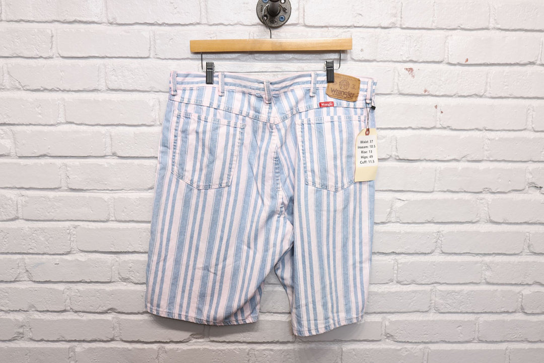 90s wrangler pink and blue striped shorts size 37/10.5