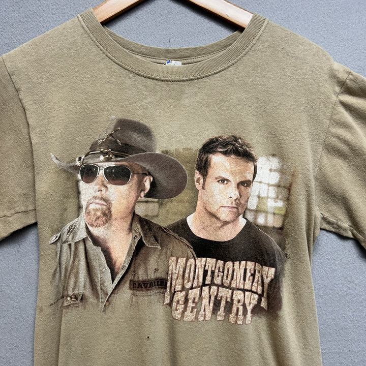 Vintage Y2K Montgomery Gentry Tour T Shirt Size Small