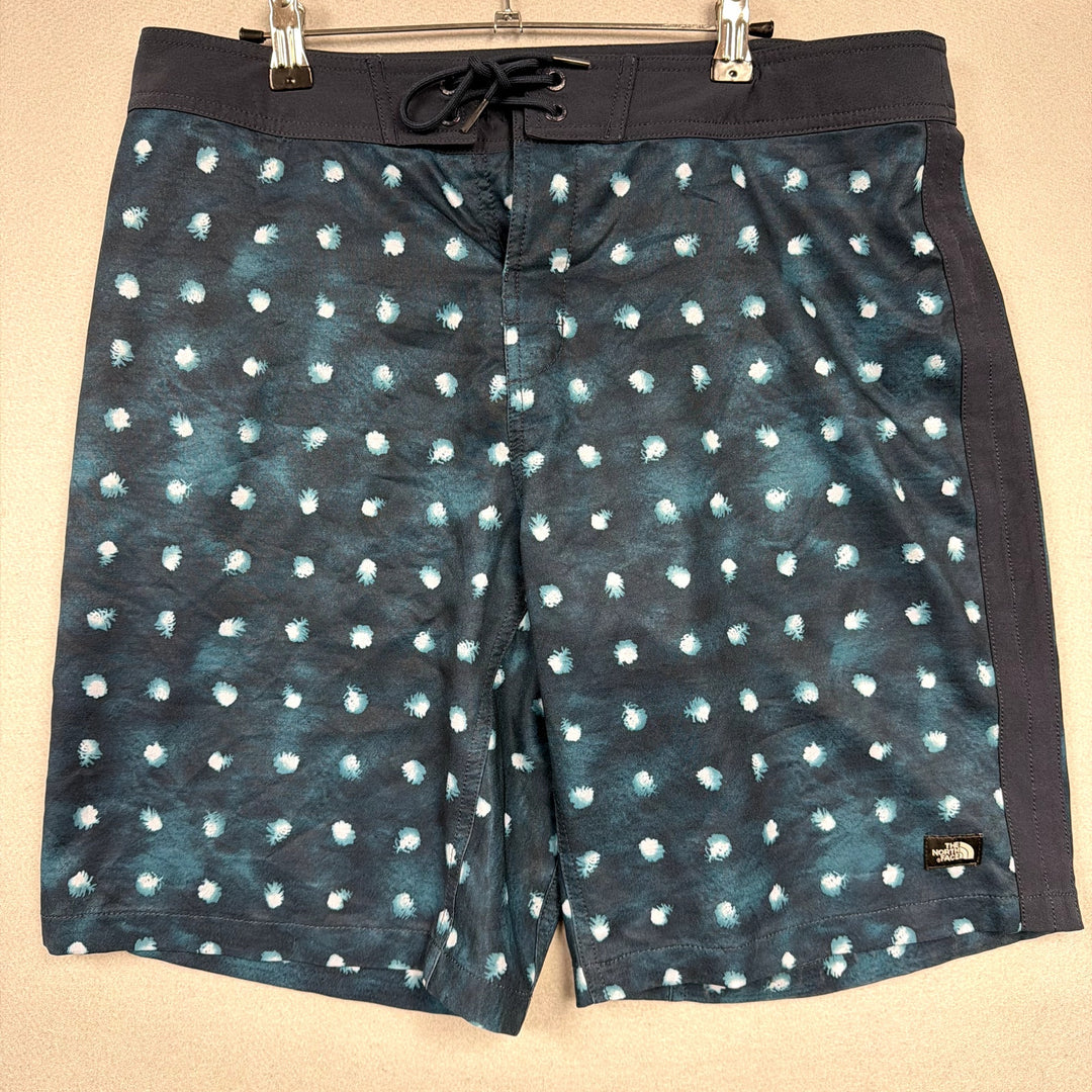 The North Face Dot Pattern Swim Trunks  Shorts Size 34