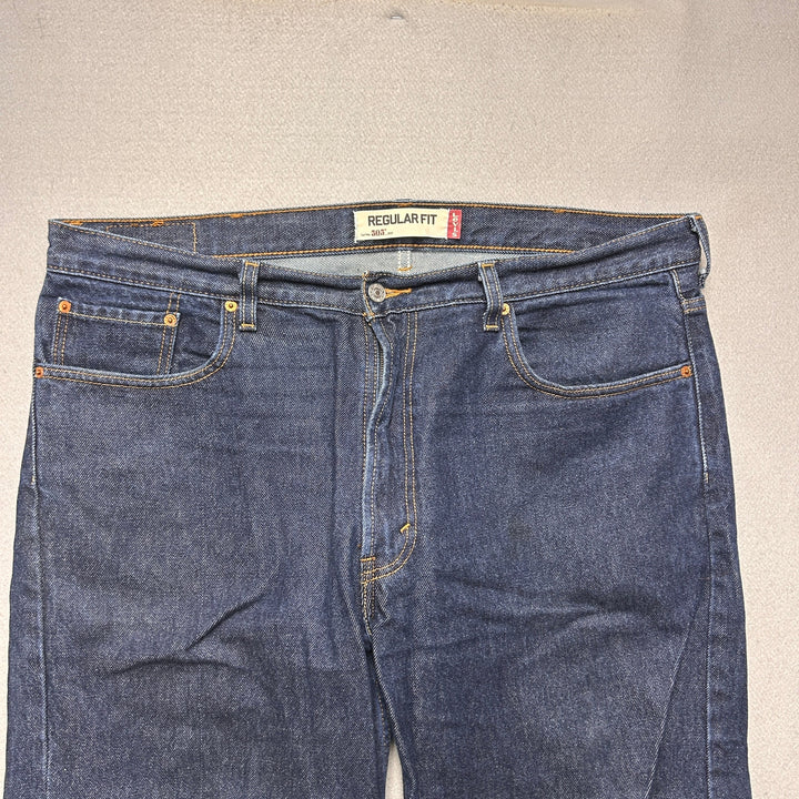 Levi's 505 Dark Wash Jeans Size 40