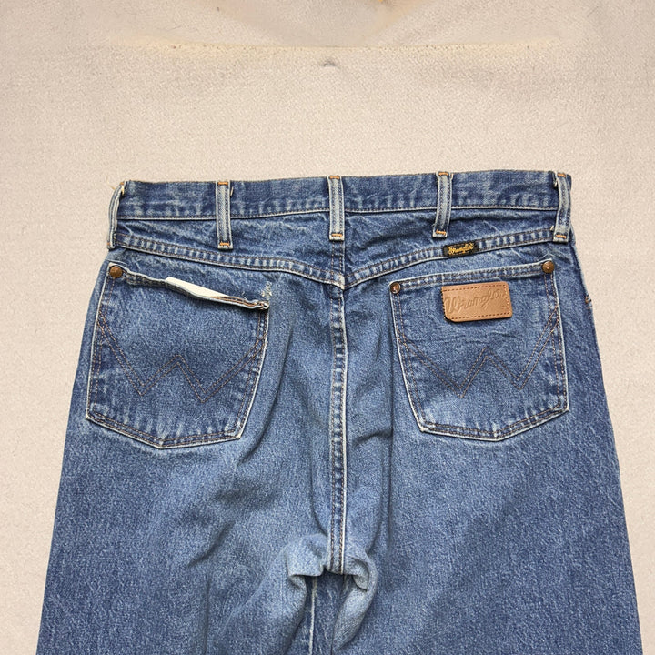 Vintage Wrangler Made in USA Jeans Size 32x33
