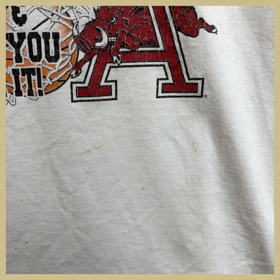 Vintage Arkansas We'll Beat You 90s T Shirt Size XL