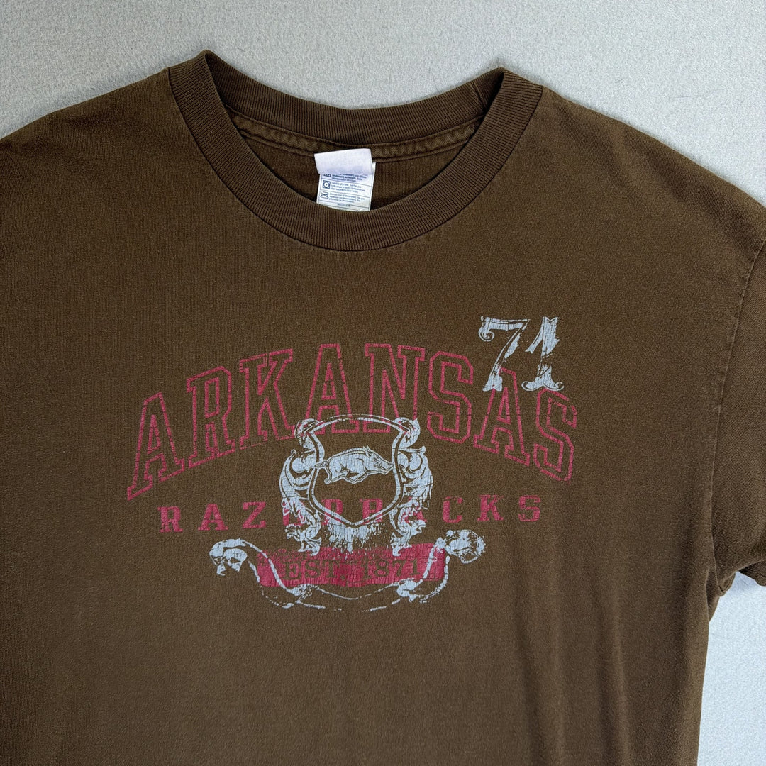 Vintage Arkansas Razorbacks Y2K Brown T Shirt Size Large