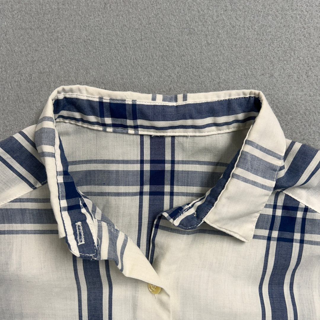 Vintage 90's Blue Plaid Double Pocket Button Up Shirt Medium