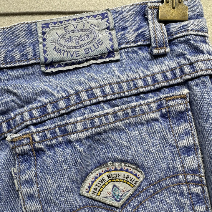 Vintage 90s Levi's Native  Blue Women's Jeans Size 12