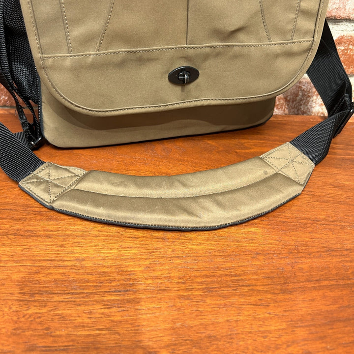 LL Bean Nylon Tan Travel Messenger Bag Locking Front Flap