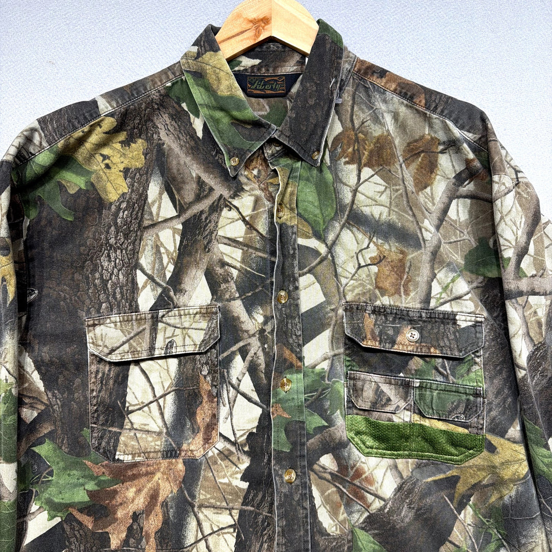Vintage Liberty Realtree Camo Button Down Shirt size XL
