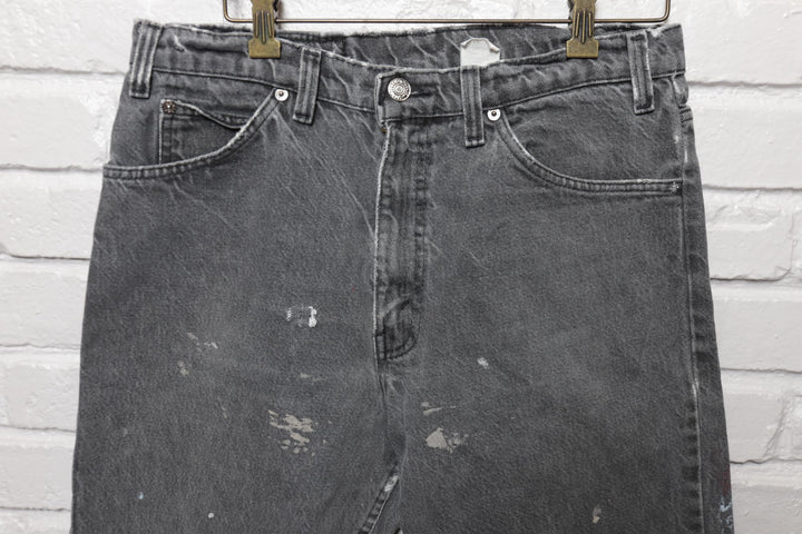 90s Vintage Levi's Black Denim Jean Shorts Size 33/9