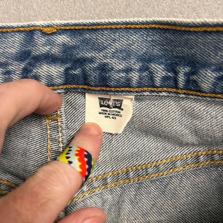Vintage Levi's 501xx Light Blue Jeans Made in USA Men's 32x30