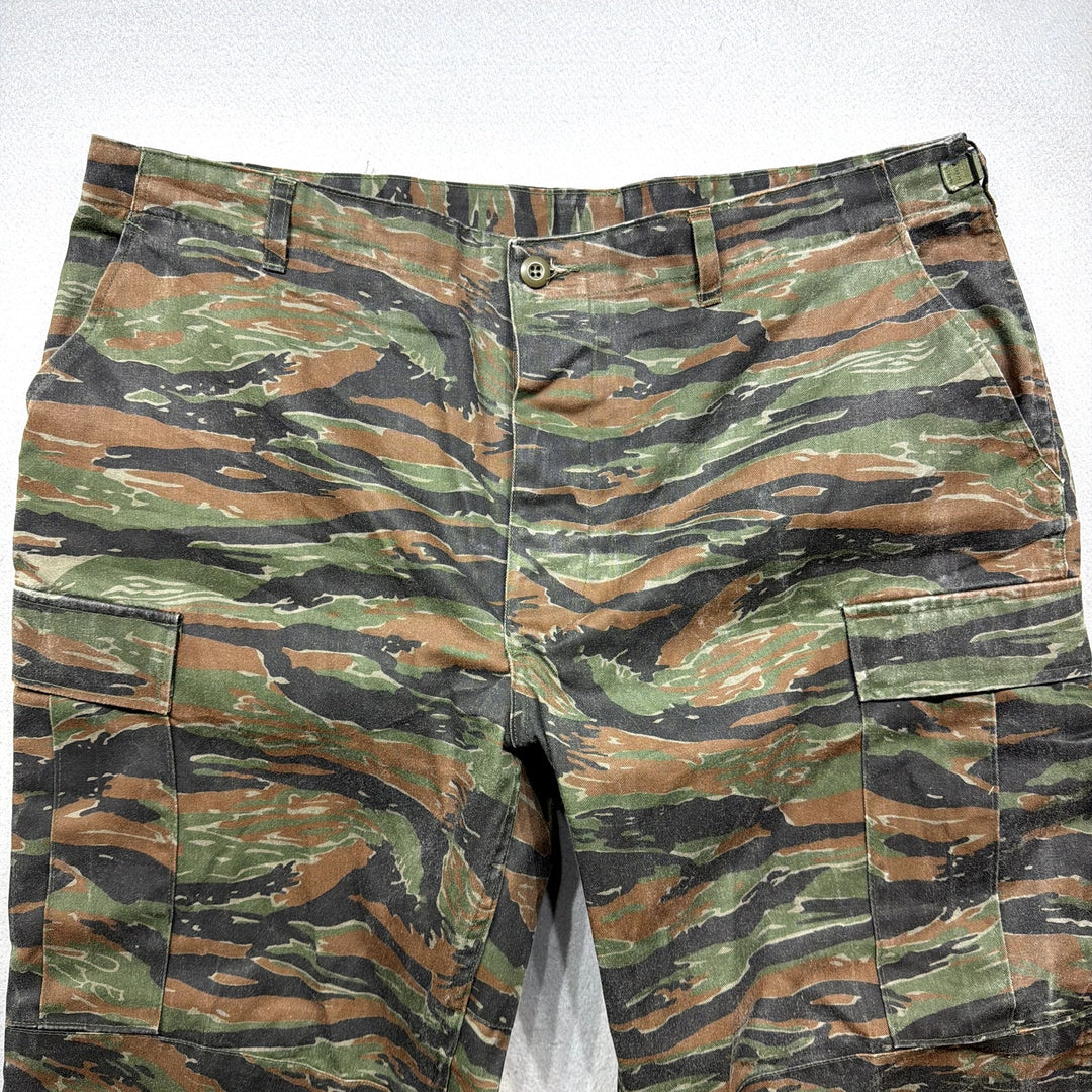 Vintage  Tiger Stripe Camo Pants Size XL
