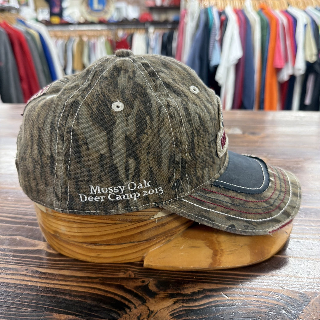 Vintage Y2K Mossy Oak Snapback Hat