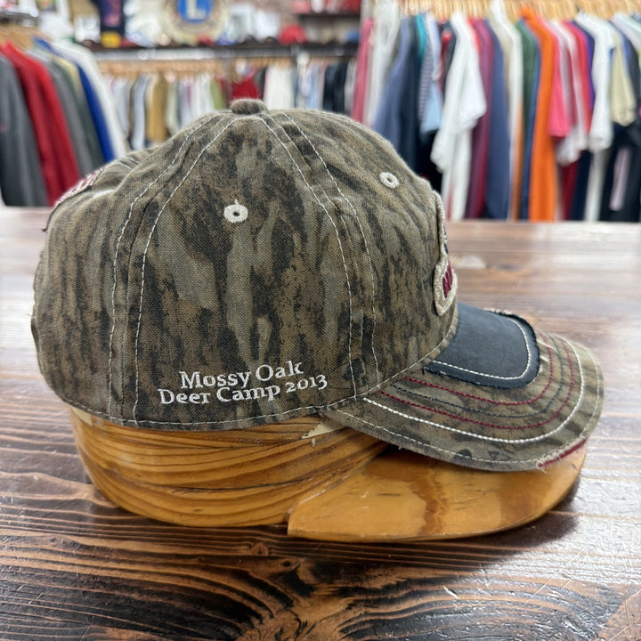 Vintage Y2K Mossy Oak Snapback Hat