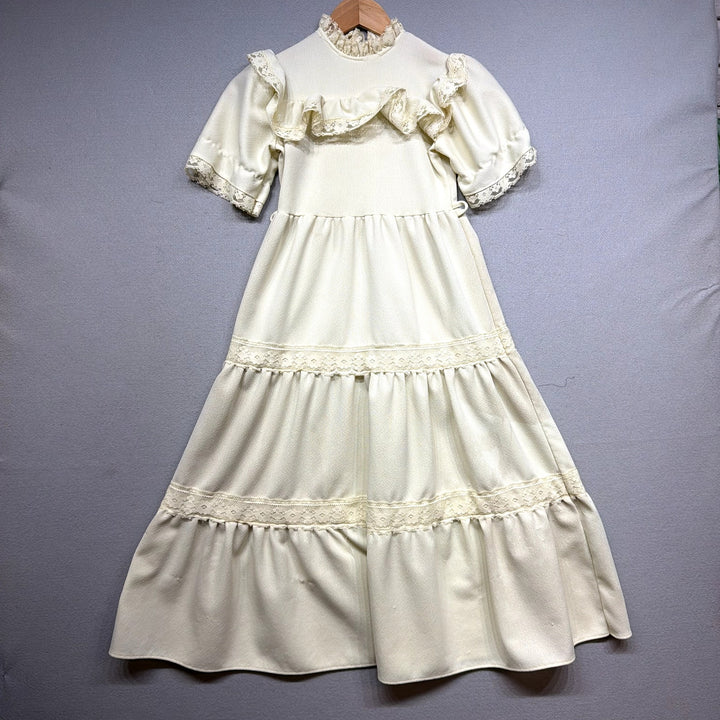 Vintage girl's Lace Trimmed Prairie Dress Size Medium