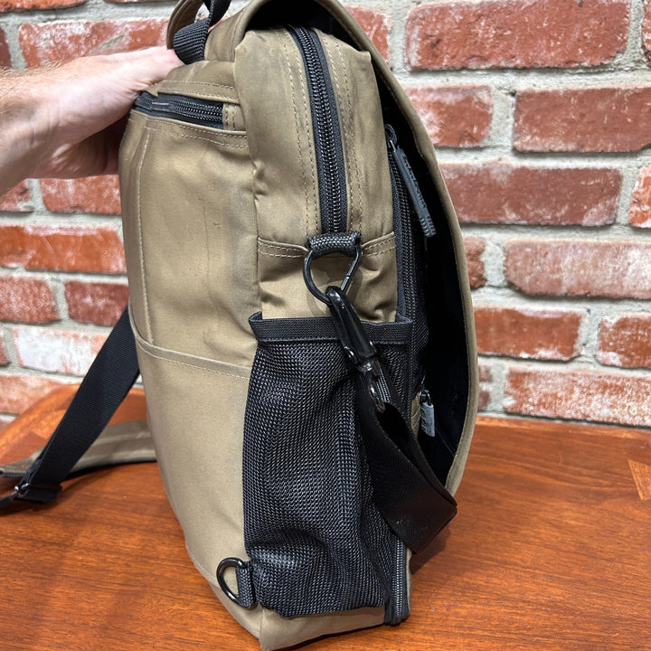 LL Bean Nylon Tan Travel Messenger Bag Locking Front Flap