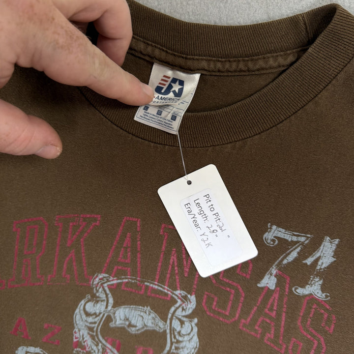Vintage Arkansas Razorbacks Y2K Brown T Shirt Size Large