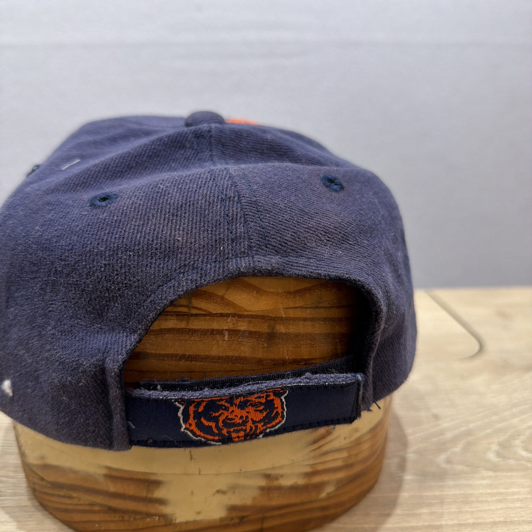 Vintage Y2K Chicago Bears Logo Athletic Strap Back Hat