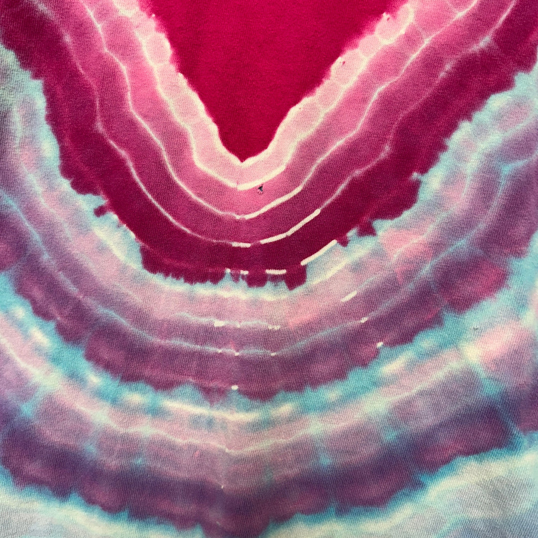 Vintage Heart Tie Dye T Shirt Size Large