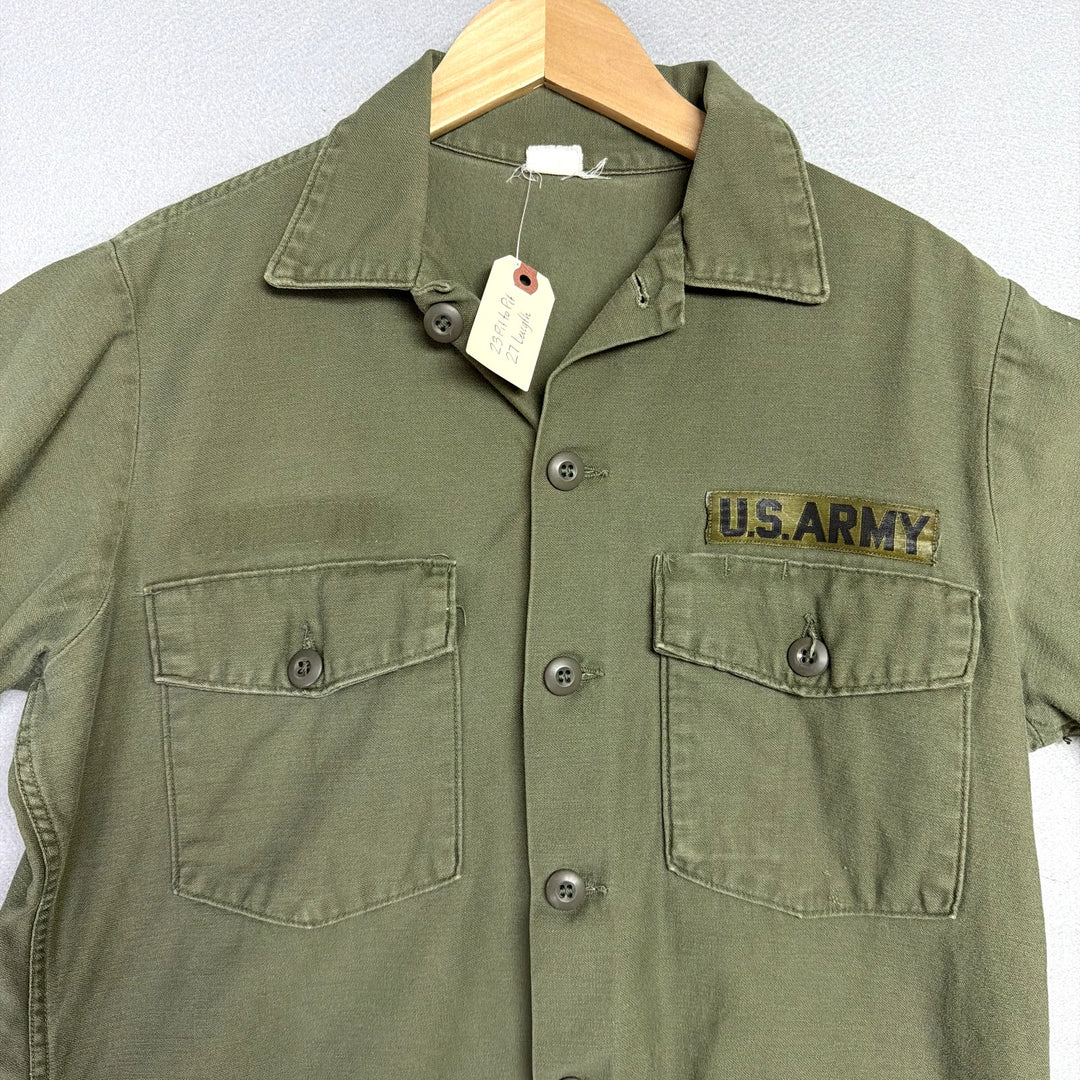 Vintage US Army 1972 OG 107  Button Down Shirt Size Large