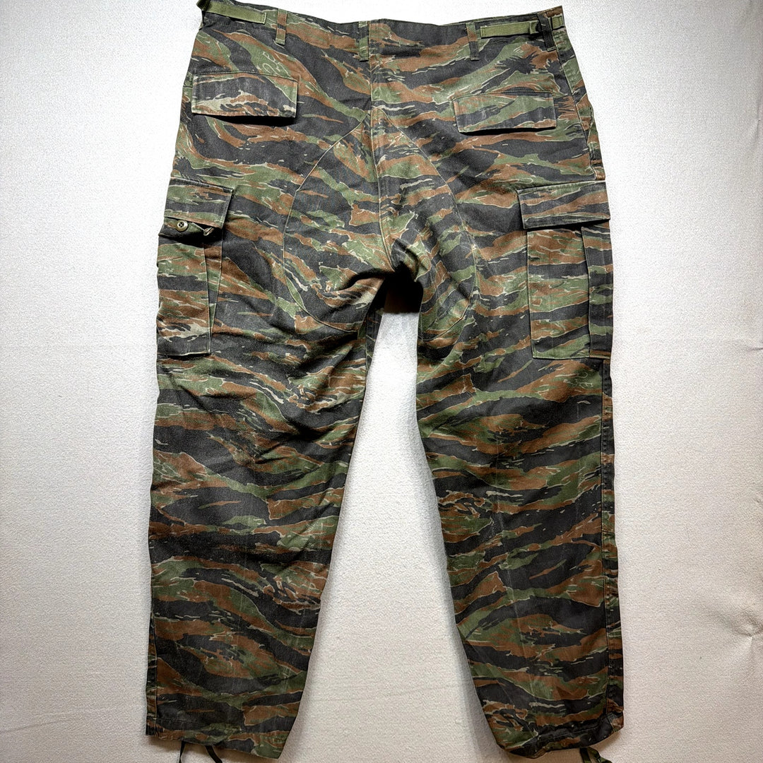 Vintage  Tiger Stripe Camo Pants Size XL