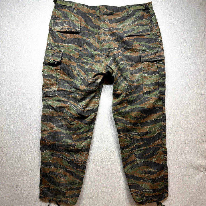 Vintage  Tiger Stripe Camo Pants Size XL