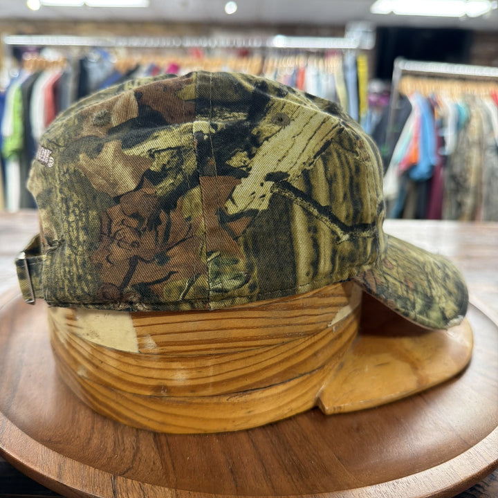Vintage Y2K Mossy Oak Pink Logo Strap back Hat