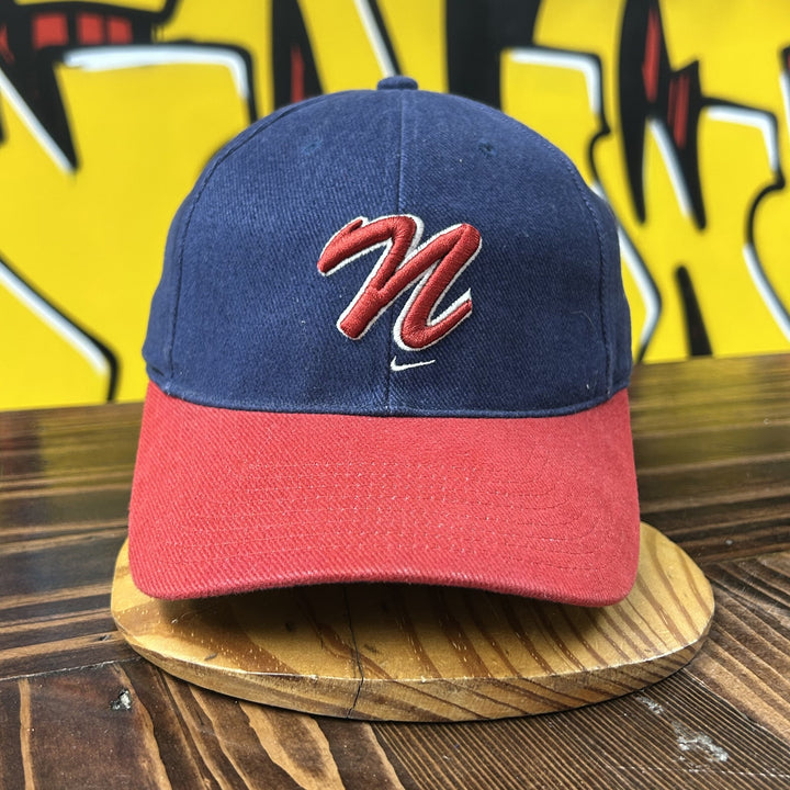 Vintage Nike 2000s Fitted Hat Size 7 3/8
