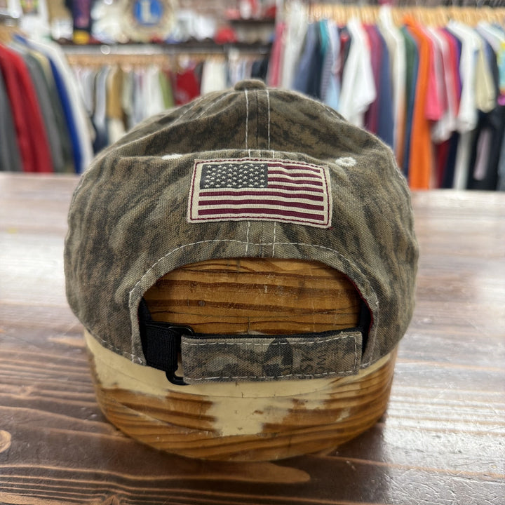 Vintage Y2K Mossy Oak Snapback Hat