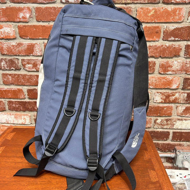 Vintage the North Face Y2K Duffle Bag
