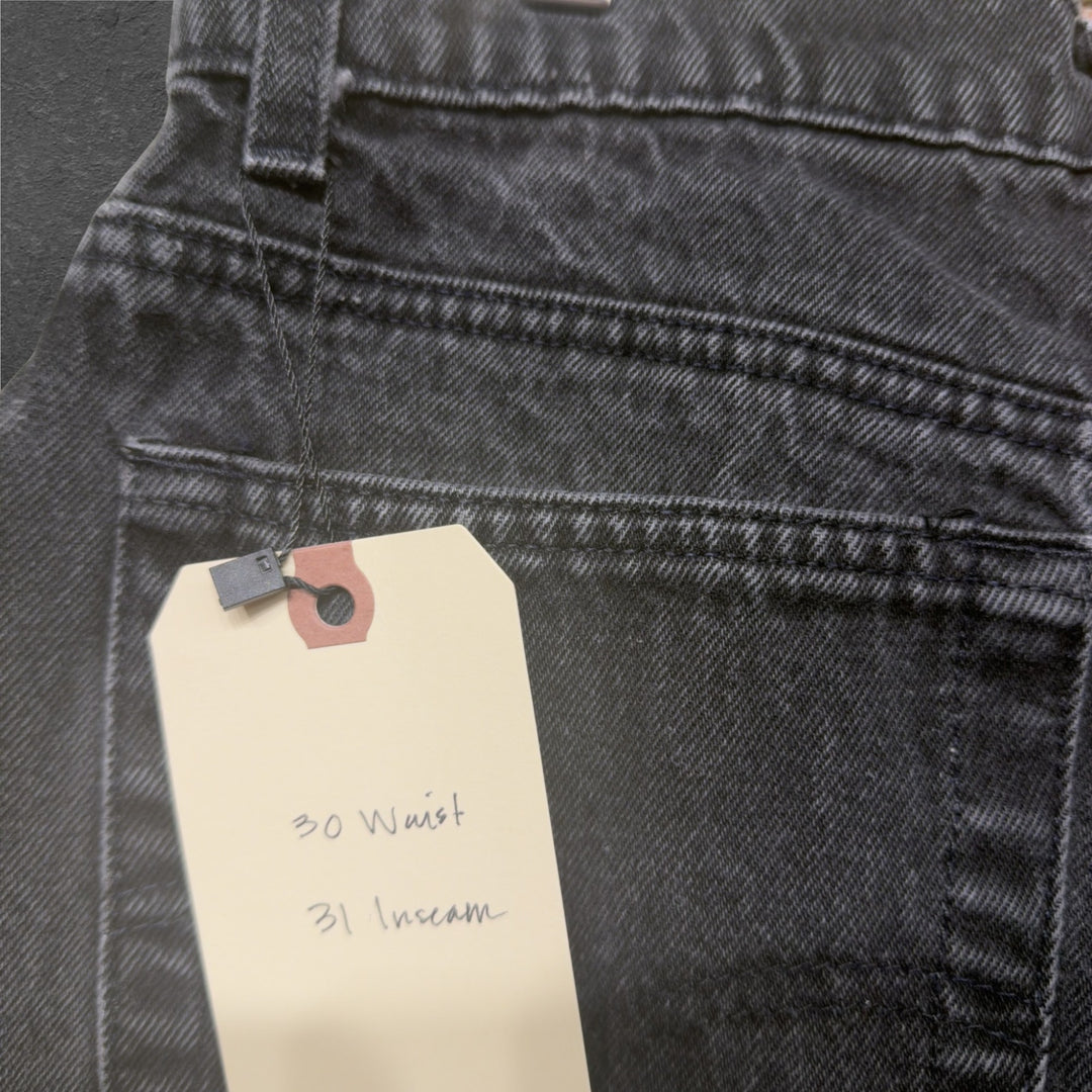 Vintage Levi's Black 90s Jeans Size 30