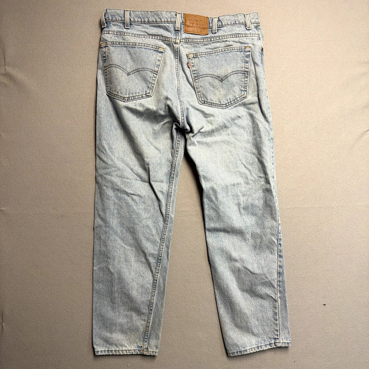 Vintage Levis Made in USA 505 Jeans Size 38