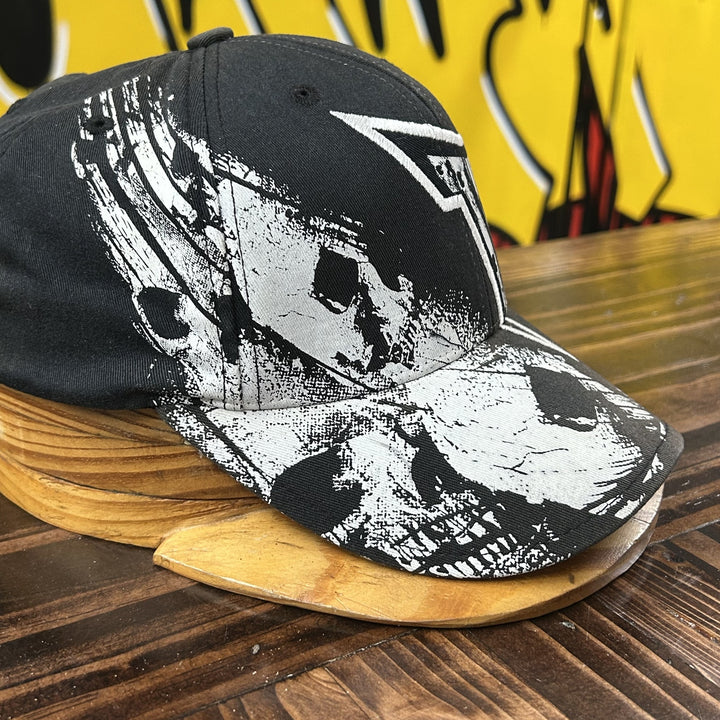 Tapout Skulls Vintage Fitted Hat Small/Medium 2000s