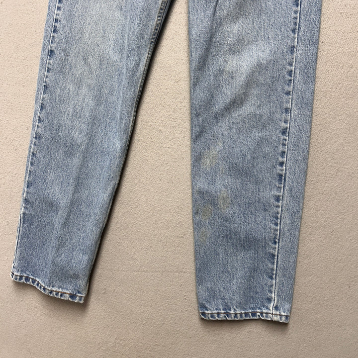 Vintage Levi's 550 Light Wash Jeans Size 28x32