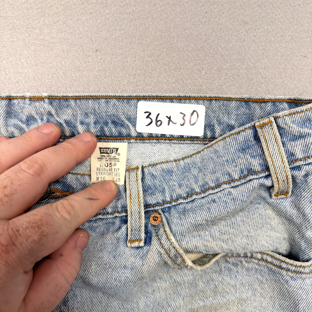 Vintage Levis 505 Light Wash Jeans Size 36