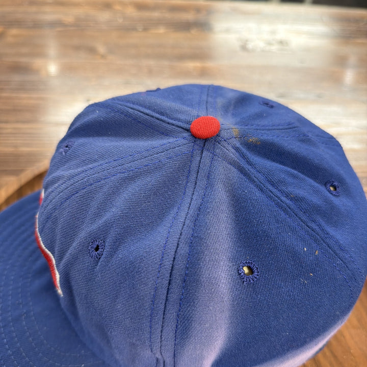 Vintage 90s Texas Rangers New Era Fitted Hat size Small