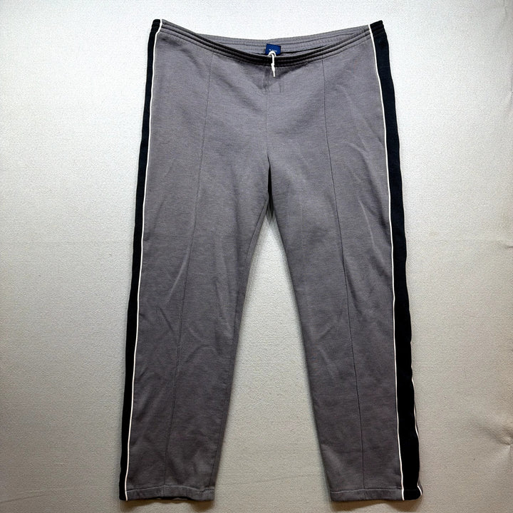 Vintage Nike Gray and Black 80s Sweat Pants Size Large