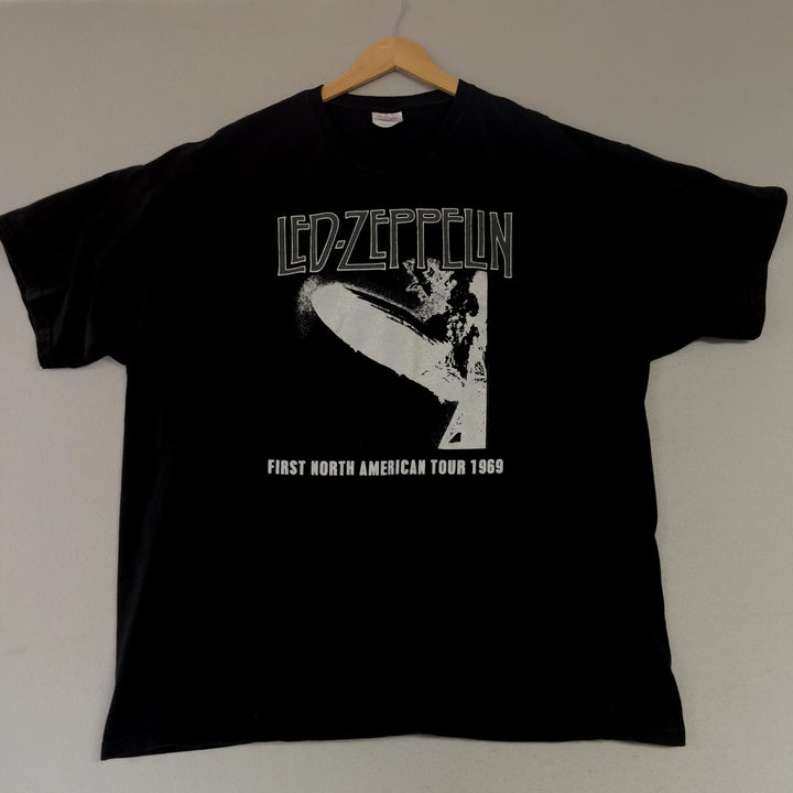 Vintage Led Zepellin Y2K Band T Shirt Size XXL