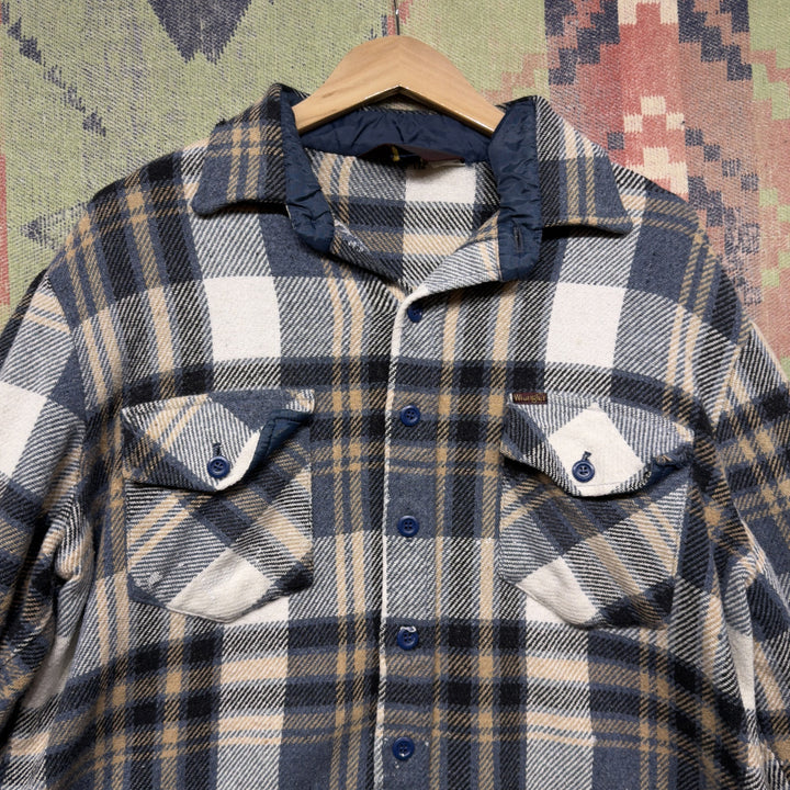 Vintage Wrangler 70s Flannel Plaid Button Down Shirt Size Medium  grunge